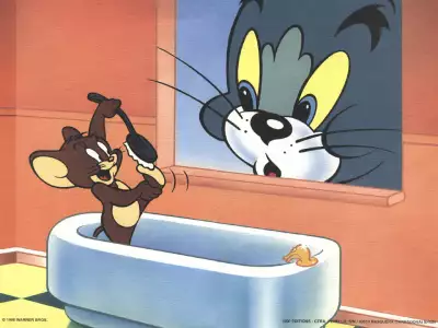Jerry is taking a bath and tom is angry