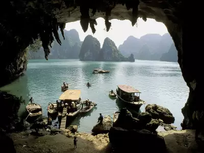 Vinh Ha Long Grotto Vietnam