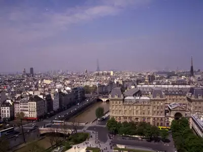 Paris Paris 20 047
