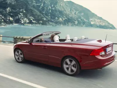 Volvo C70 - 2010