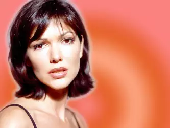 Laura Harring