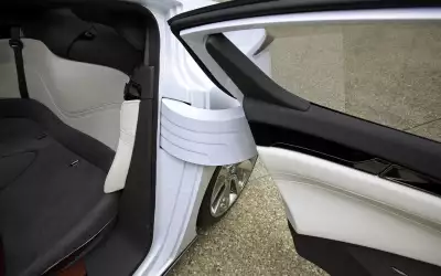 Nissan Ellure
