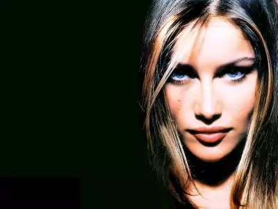 Laetitia Casta Wallpaper