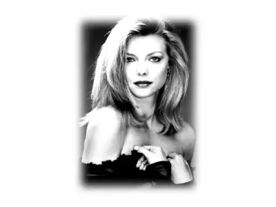 Michelle Pfeiffer Wallpaper