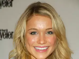 Katrina Bowden