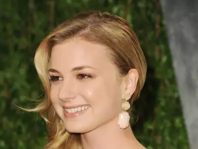 Emily VanCamp