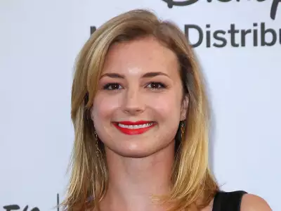 Emily VanCamp