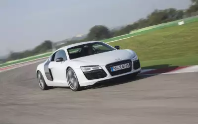 Audi R84