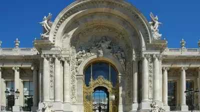 France Paris Petit Palais Renove Entree