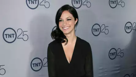 Alexis Knapp